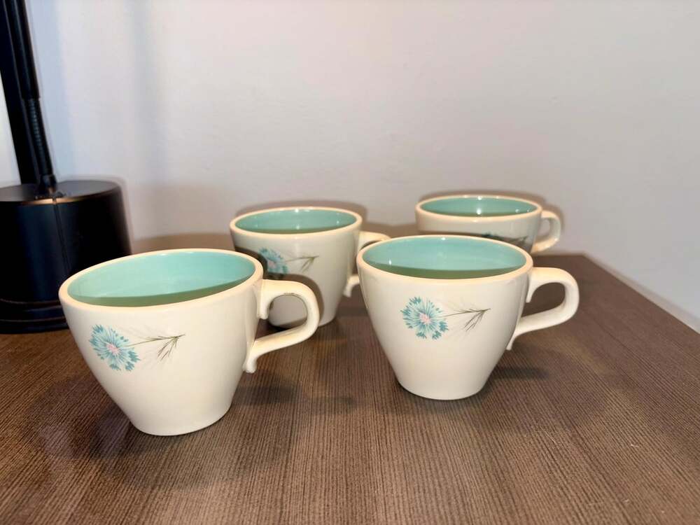 Vintage Taylor, Smith & Taylor "Boutonniere" Ever Yours Coffee Cups | Mid-Centur